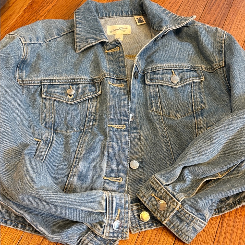 Universal Thread Classic Light Blue Jean Jacket